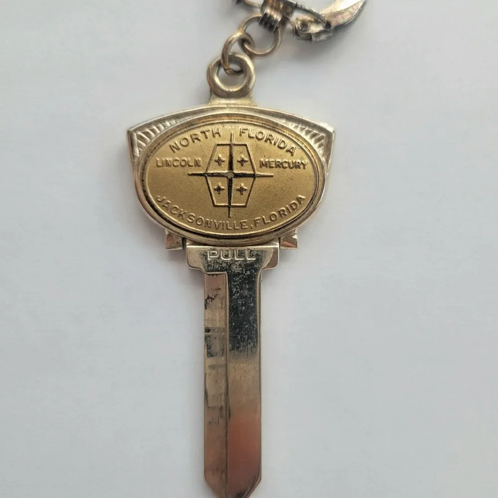 Vintage Lincoln Mercury North Florida Jacksonville Key Blank Keychain Pull Apart